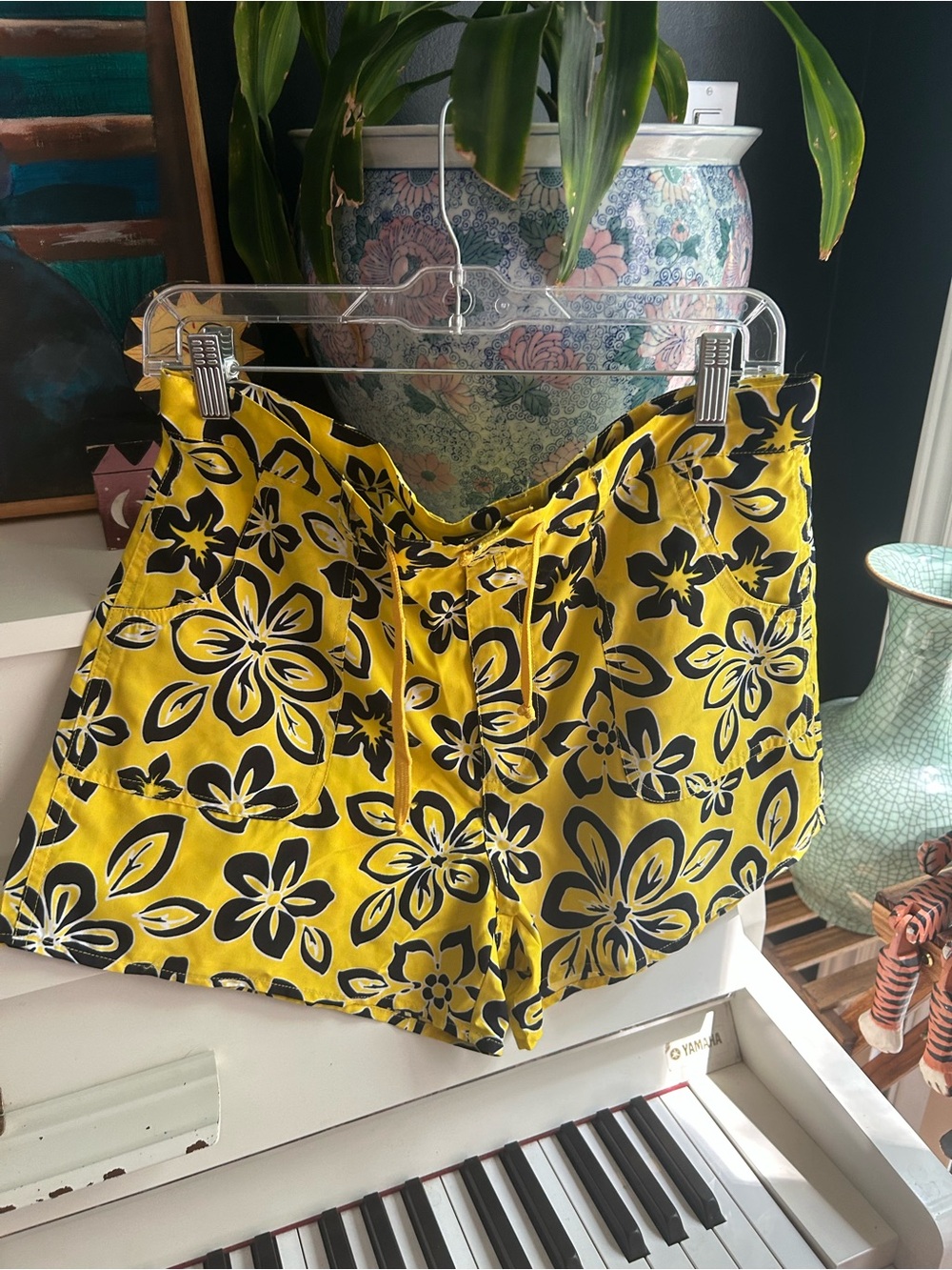 WWomen's Yellow Floral Bermuda Shorts with Black Print - Picture 1 of 12